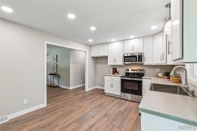 1740 Parr Road, Wentzville, MO 63385