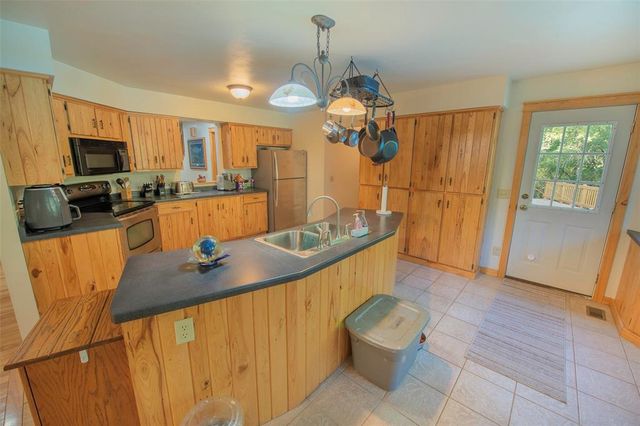 S5135 County Road B, Eau Claire, WI 54701