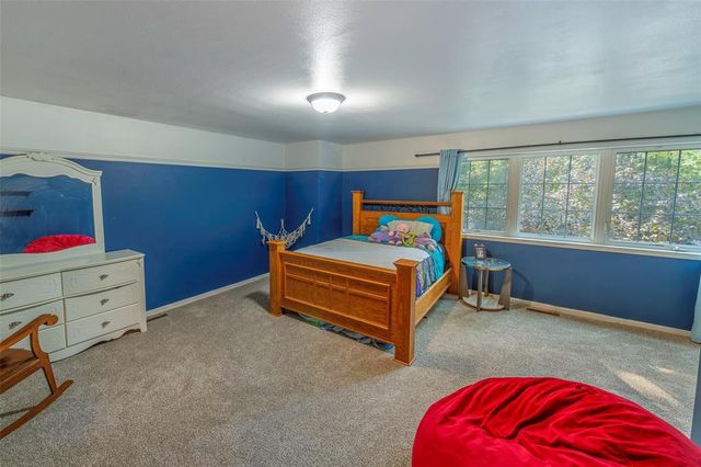 S5135 County Road B, Eau Claire, WI 54701