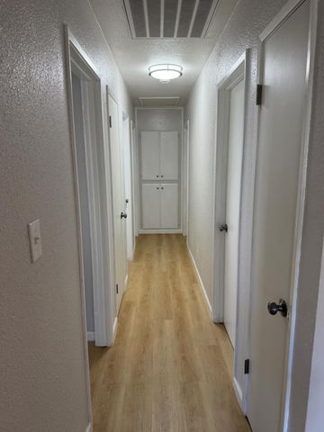 1910 Fernwood Dr, Marysville, CA 95901