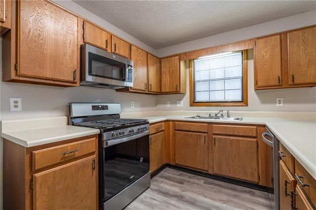 4050 Sand Wedge Circle NW, Kennesaw, GA 30144