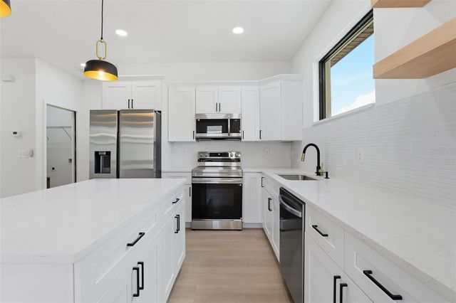 4566 ELDRON AVENUE, North Port, FL 34286