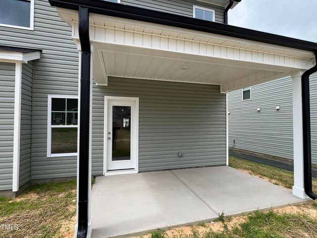 172 London Drive, Raeford, NC 28376