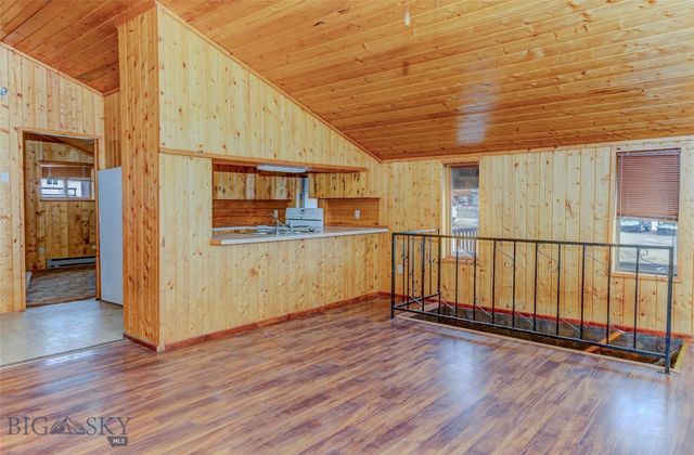 114 Ordway S, Wilsall, MT 59086