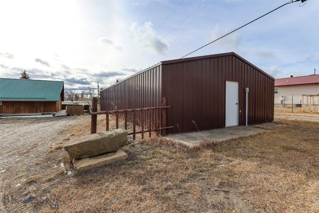 114 Ordway S, Wilsall, MT 59086