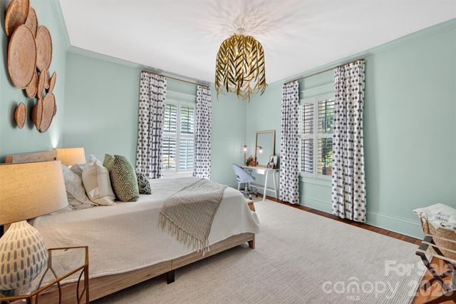 828 E Worthington Avenue, Charlotte, NC 28203