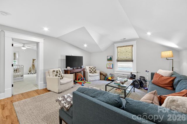 828 E Worthington Avenue, Charlotte, NC 28203