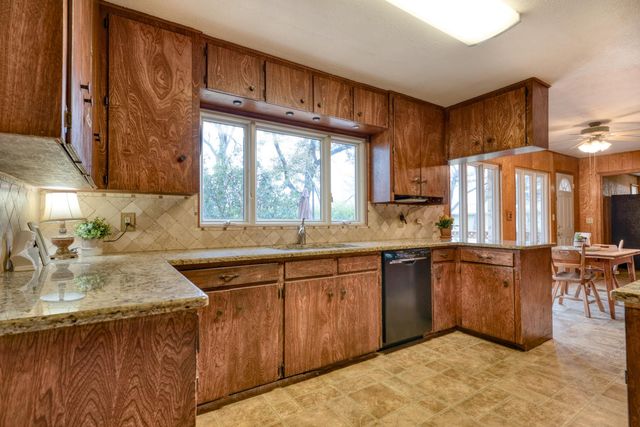 508 Lee St N, Round Rock, TX 78664