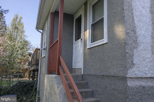 932 TOWNSHIP LINE RD, Elkins Park, PA 19027