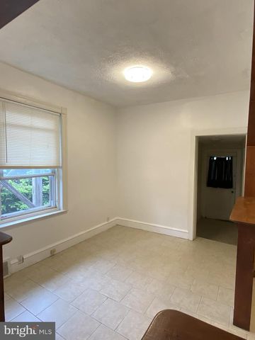 932 TOWNSHIP LINE RD, Elkins Park, PA 19027