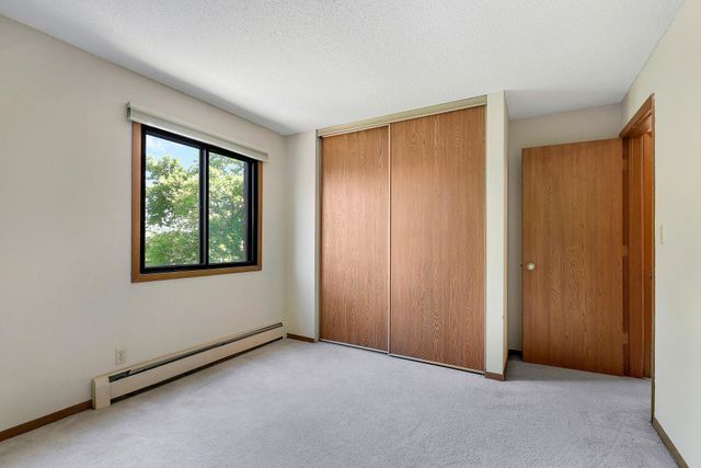 4 Pine Tree Drive 320, Arden Hills, MN 55112