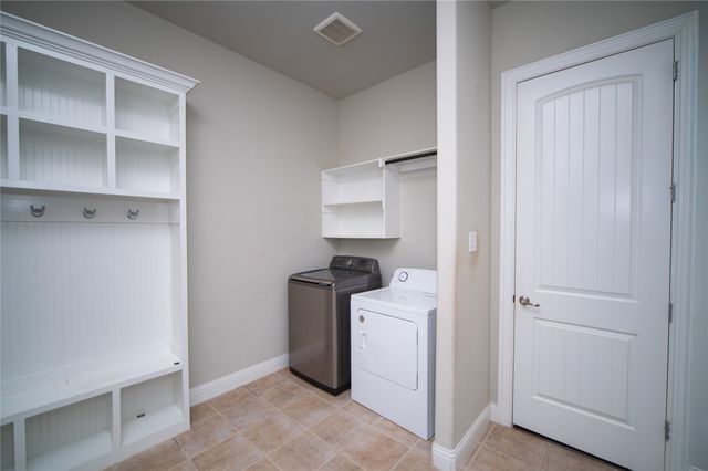 2363 Ambassador Court, Heath, TX 75126