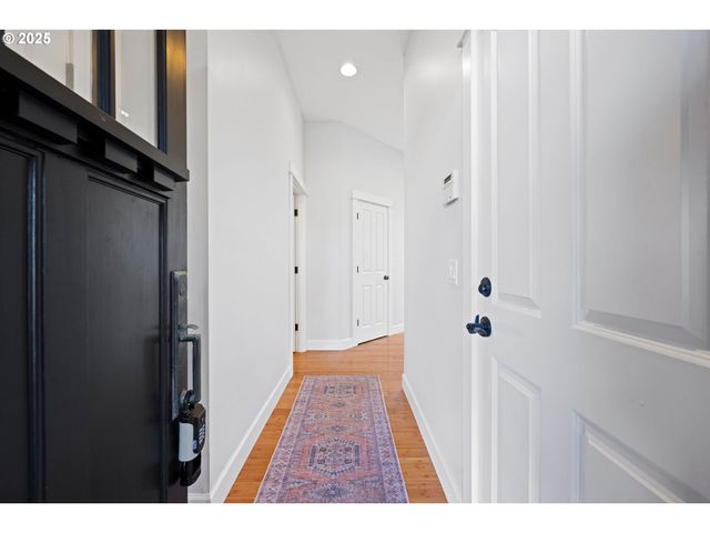 2361 S EDGEWOOD St, Seaside, OR 97138