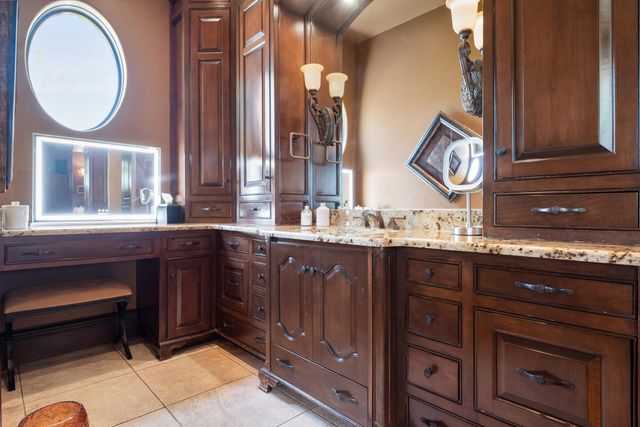 201 Duval Drive, Levelland, TX 79336