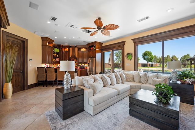 201 Duval Drive, Levelland, TX 79336