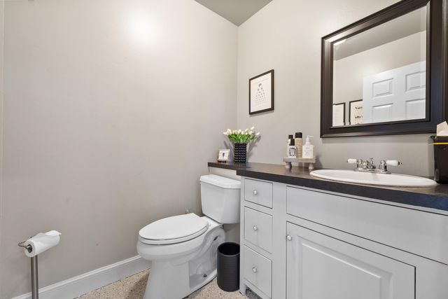 201 Duval Drive, Levelland, TX 79336