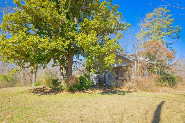 501 N Spring Street, Grand Saline, TX 75140