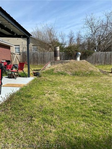 3908 Kingsberry Drive, Van Buren, AR 72956