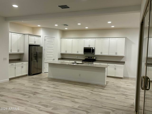 4319 E SILO Drive, Gilbert, AZ 85296