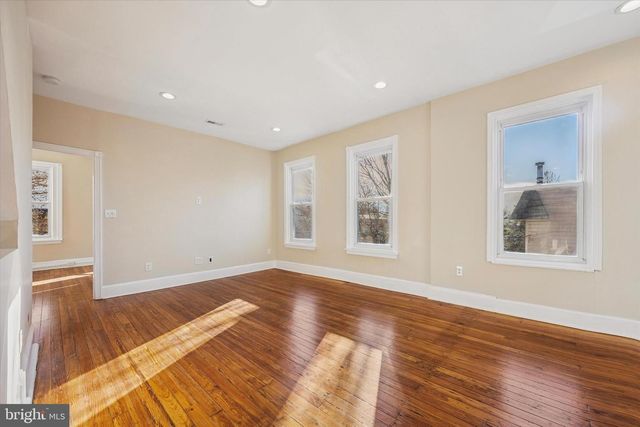 412 LEMONTE ST, Philadelphia, PA 19128