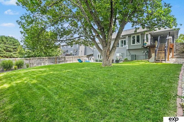 13510 Hillsborough Drive, Omaha, NE 68164