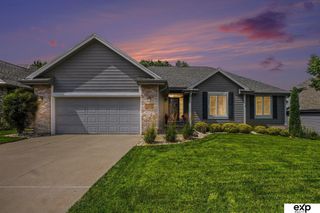13510 Hillsborough Drive, Omaha, NE 68164