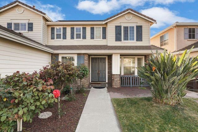 4526 Oakridge Dr, Tracy, CA 95377