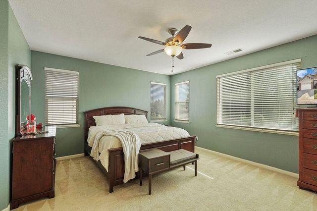 4526 Oakridge Dr, Tracy, CA 95377