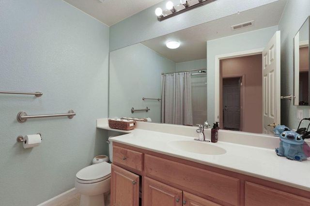 4526 Oakridge Dr, Tracy, CA 95377