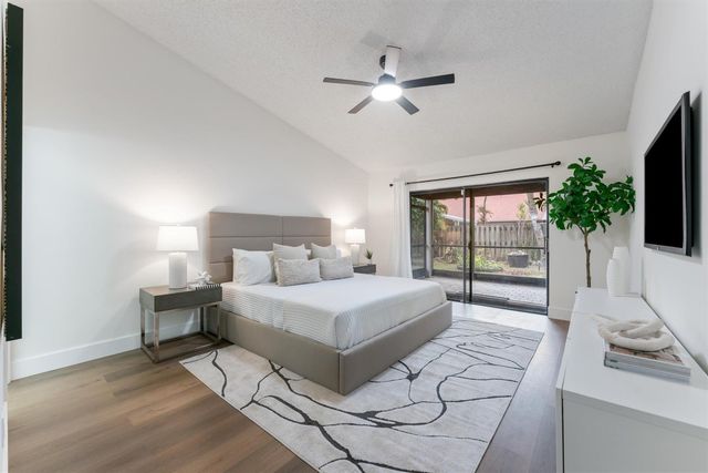 7138 NW 49th Place, Lauderhill, FL 33319