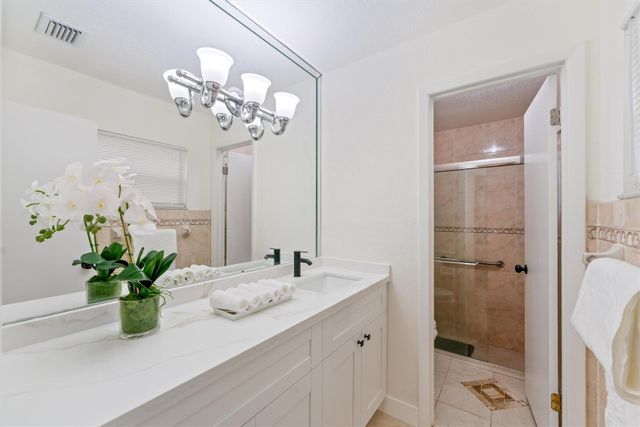 7138 NW 49th Place, Lauderhill, FL 33319