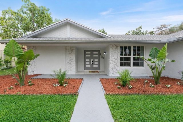 7138 NW 49th Place, Lauderhill, FL 33319