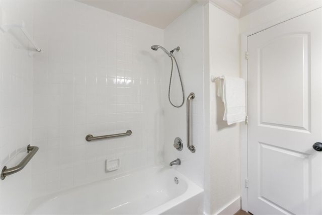 7138 NW 49th Place, Lauderhill, FL 33319