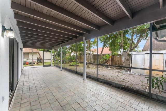 7138 NW 49th Place, Lauderhill, FL 33319