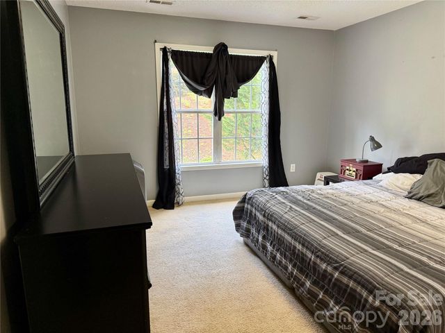 97 Freshfield Drive, Hudson, NC 28638