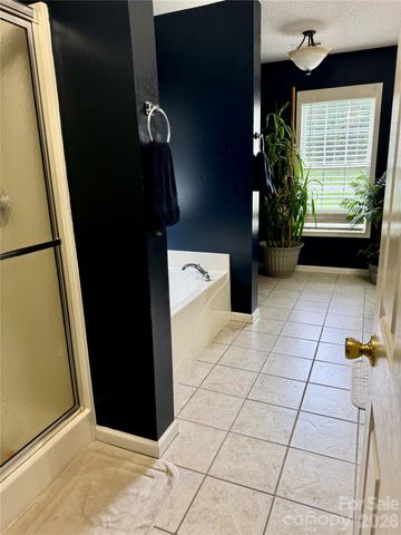 97 Freshfield Drive, Hudson, NC 28638