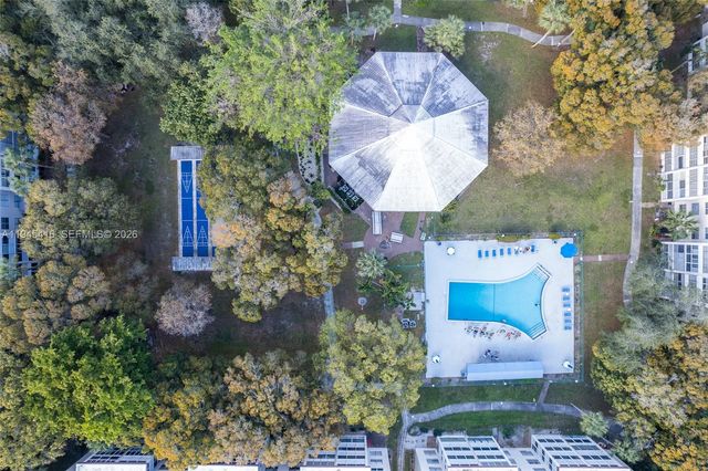 2601 NW 48th Ter 145, Lauderdale Lakes, FL 33313