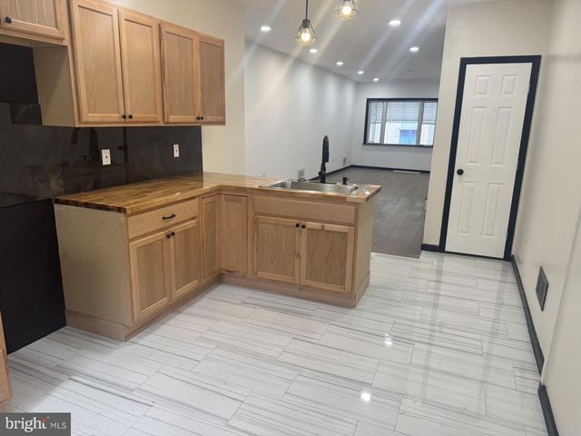 231 E A ST, Girardville, PA 17935