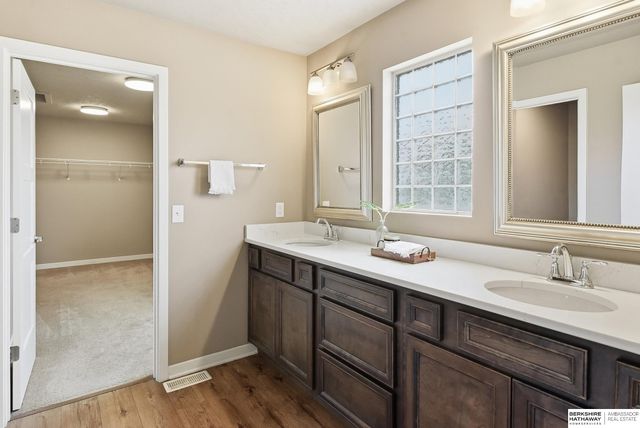 4801 N 181st Street, Elkhorn, NE 68022