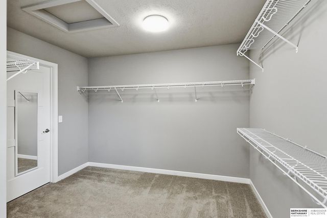 4801 N 181st Street, Elkhorn, NE 68022