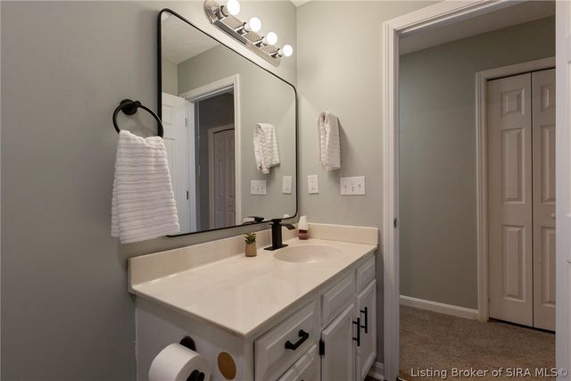 115 sunnyside Drive, Charlestown, IN 47111