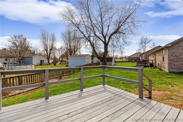 115 sunnyside Drive, Charlestown, IN 47111