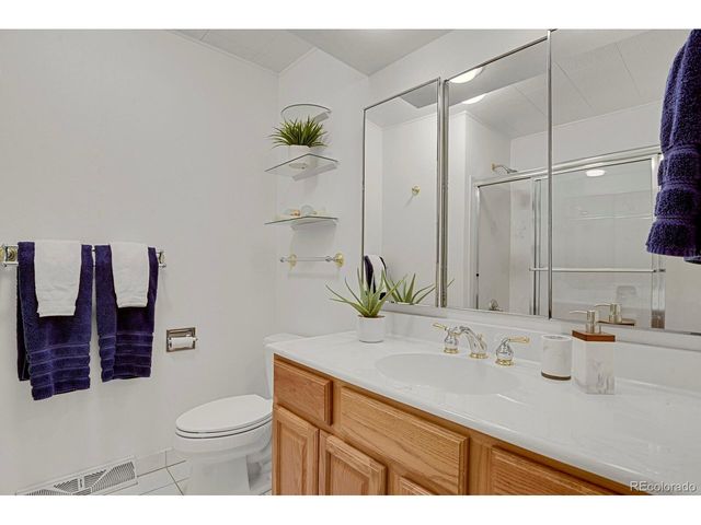 12414 W Florida Dr, Lakewood, CO 80228