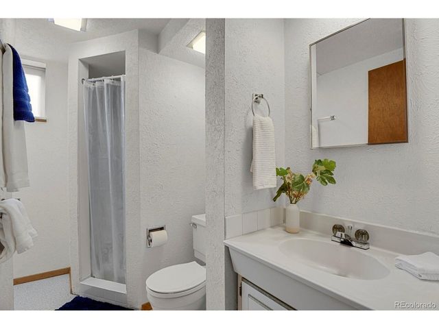 12414 W Florida Dr, Lakewood, CO 80228