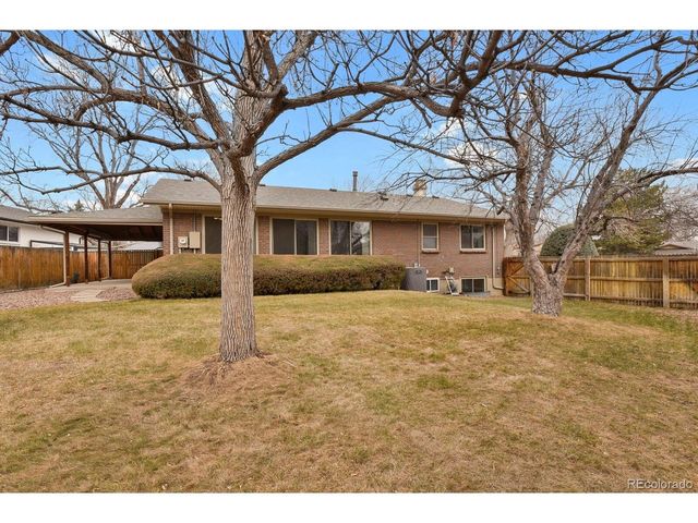 12414 W Florida Dr, Lakewood, CO 80228