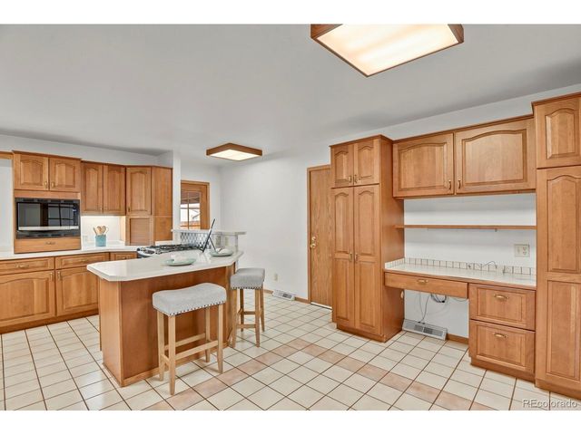 12414 W Florida Dr, Lakewood, CO 80228