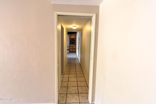 6220 N Placita Avila, Tucson, AZ 85718