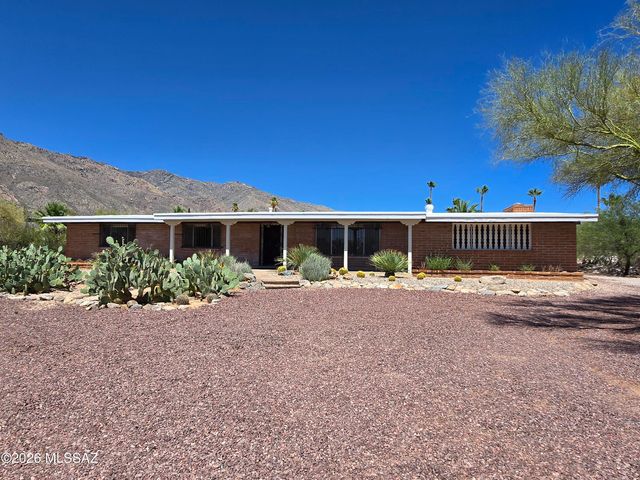 6220 N Placita Avila, Tucson, AZ 85718