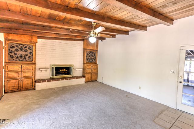 6220 N Placita Avila, Tucson, AZ 85718