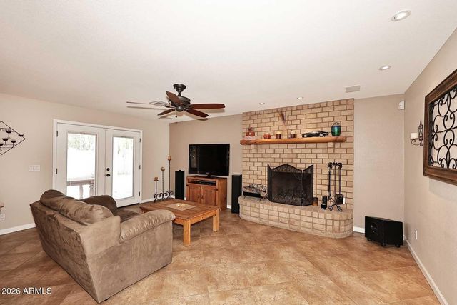 12218 N 50TH Avenue, Glendale, AZ 85304